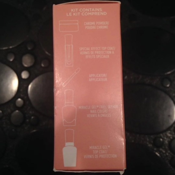 Rose Gold Nail Kit by Sally Hansen! Brand New! - Picture 4 of 4